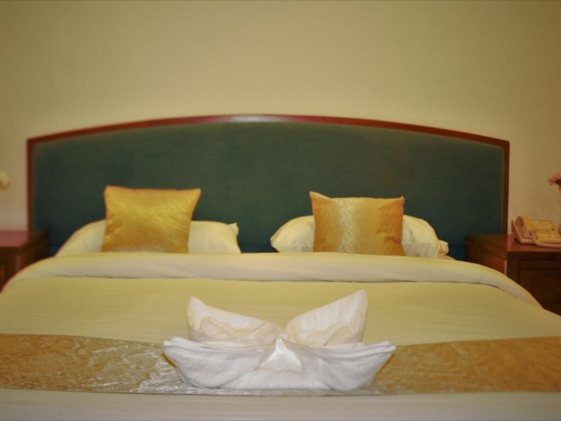 New Merryland Hotel 24