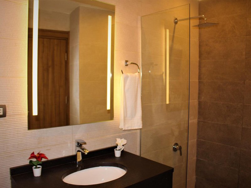 New Merryland Hotel 30