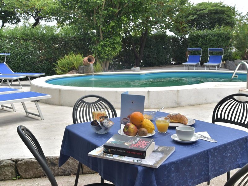 Albergo Italia - Beach Hotel 35