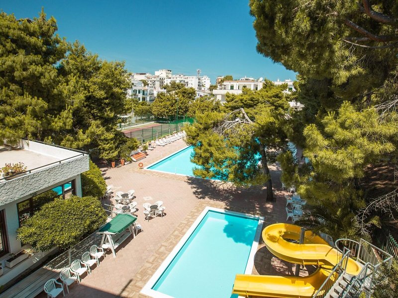 Hotel Mediterraneo 6 - Outdoor Pool