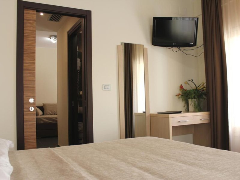 33 Baroni Hotel 27
