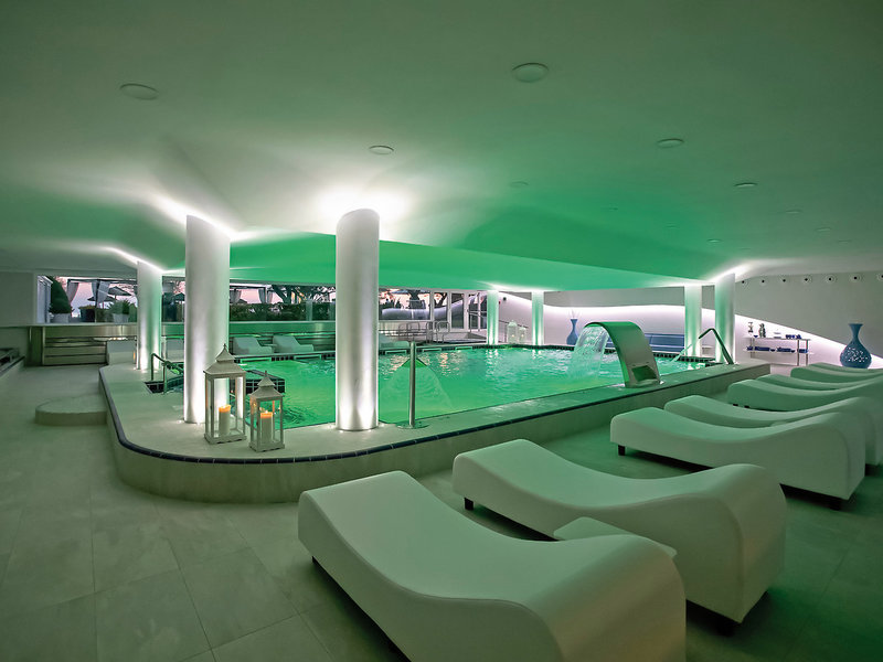 Grand Hotel Costa Brada 15