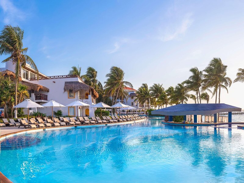 Desire Riviera Maya Pearl Resort 4