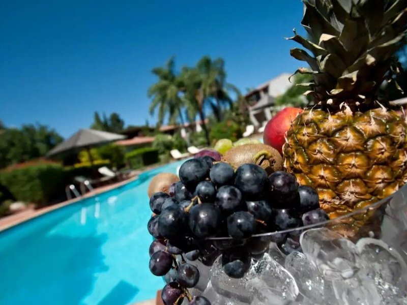 Nora Club Hotel 17