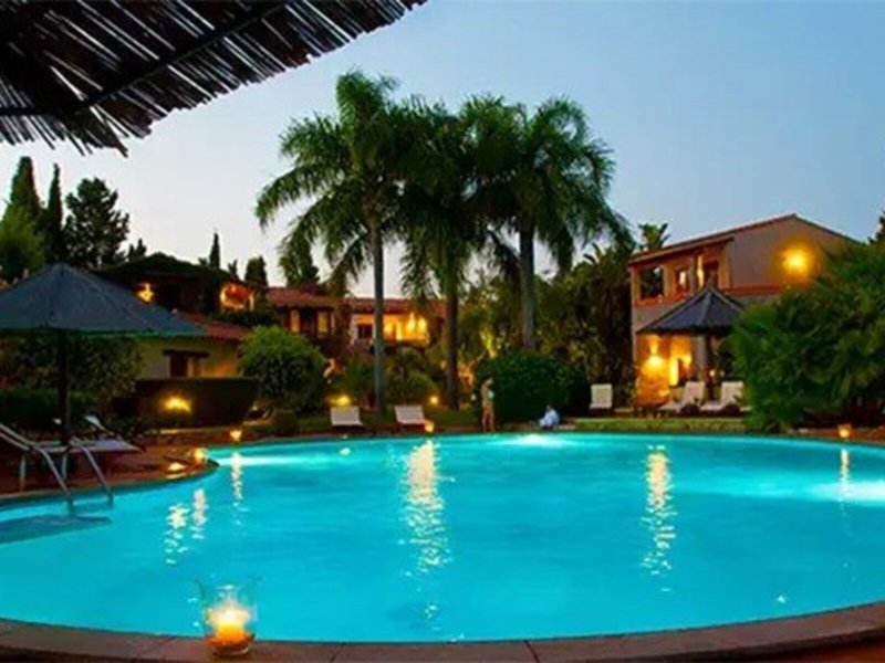 Nora Club Hotel 22