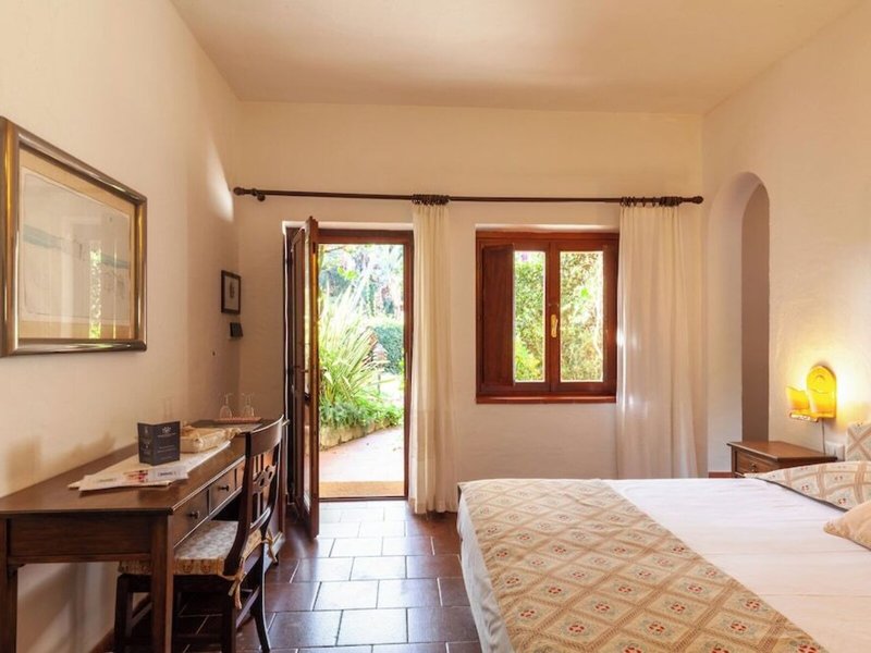Nora Club Hotel 45