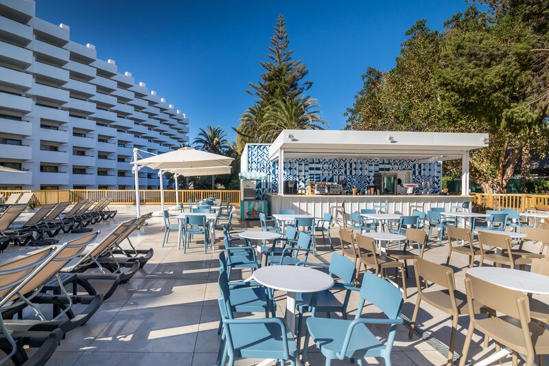 Occidental Margaritas  23