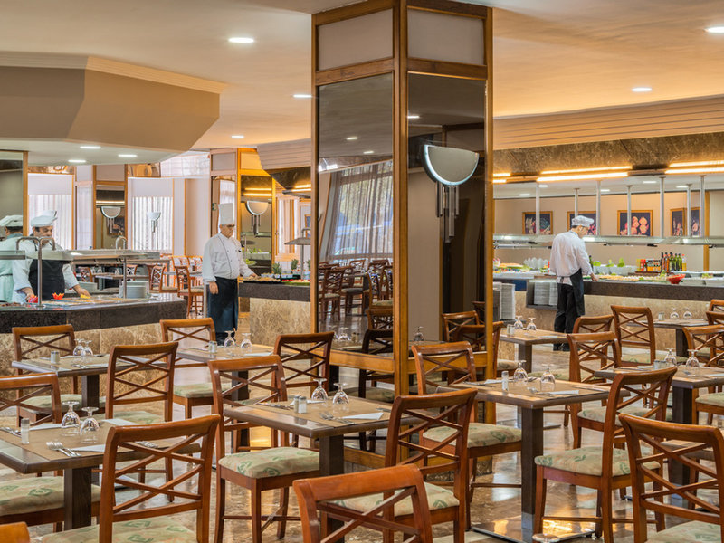 Beverly Park 11 - Restaurant