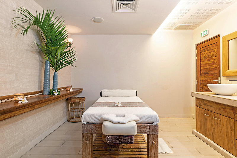 Hilton Moorea Lagoon Resort & Spa 26