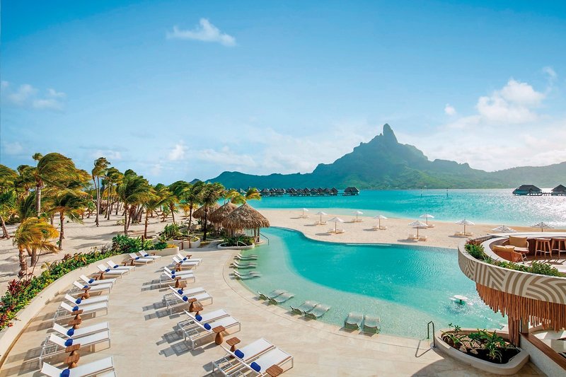 Le Meridien Bora Bora 2