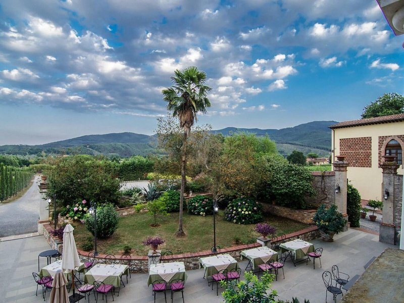 Villa Cheli 1