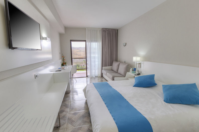 Hotel Caserio 11