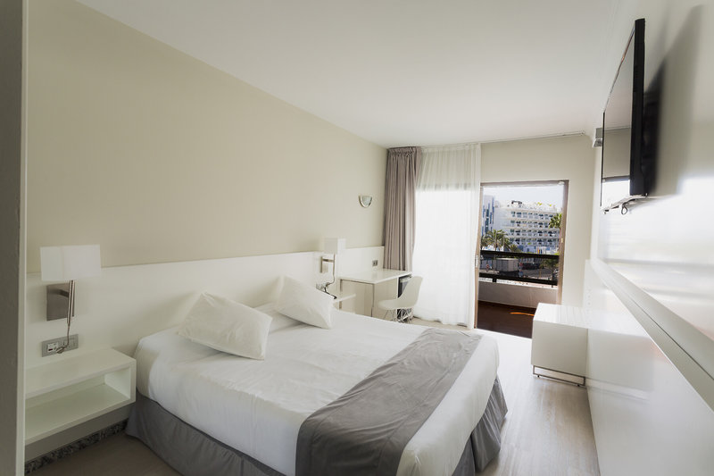 Hotel Caserio 10
