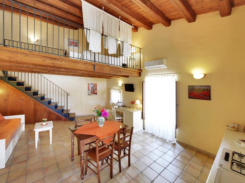Artemisia Resort 15