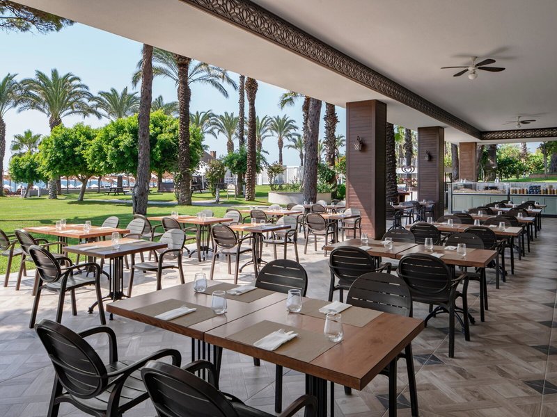 Papillon Aysha 38 - Restaurant