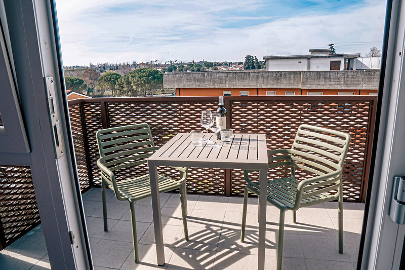 K Modern Hotel 9