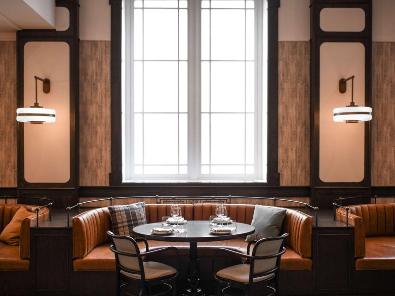 Fairmont Palliser 21