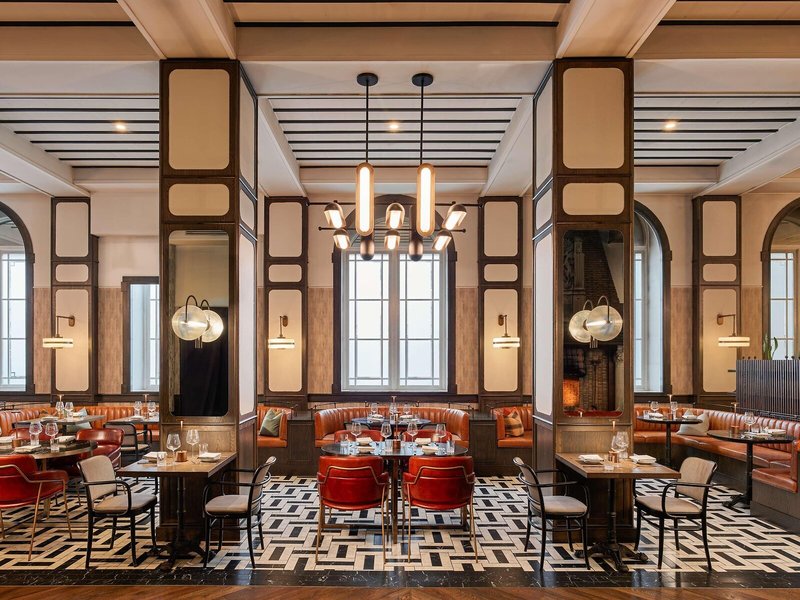 Fairmont Palliser 22