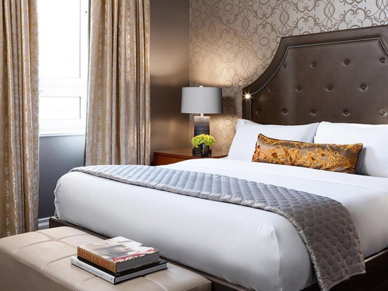 Fairmont Palliser 37