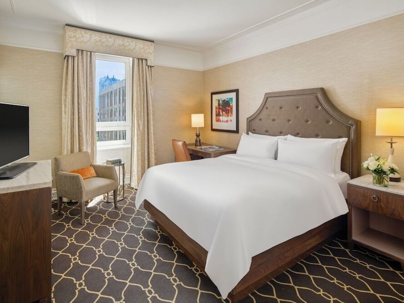 Fairmont Palliser 45