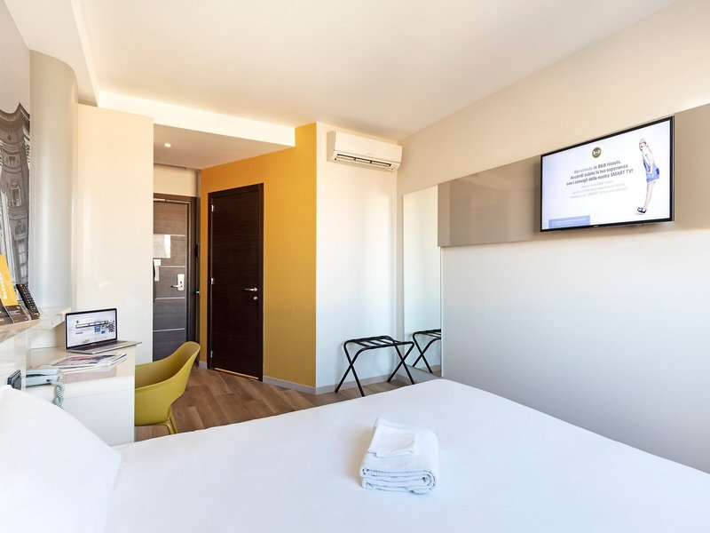 B&B HOTEL Torino 16