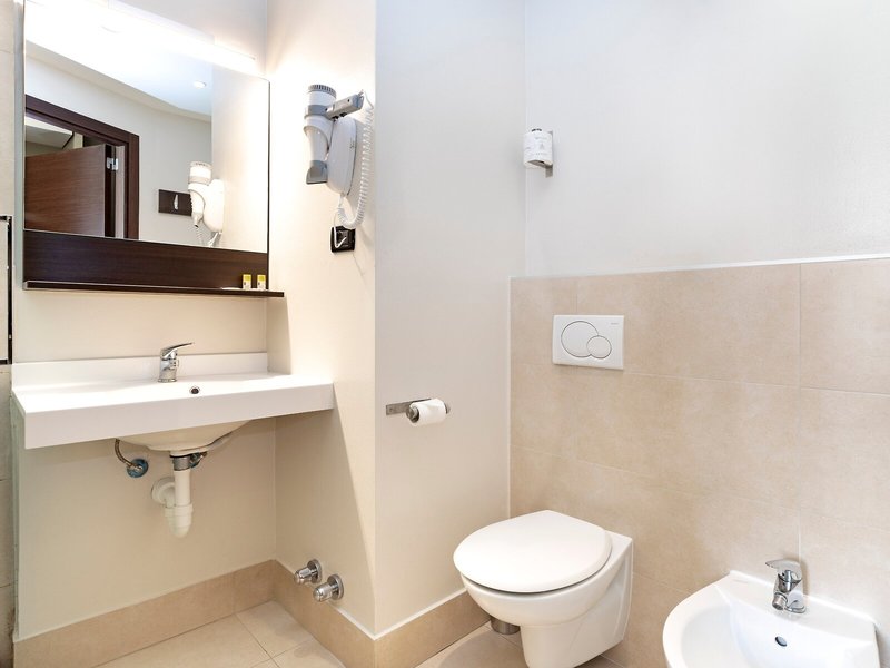 B&B HOTEL Torino 24