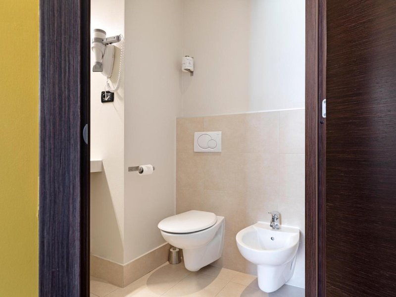 B&B HOTEL Torino 32