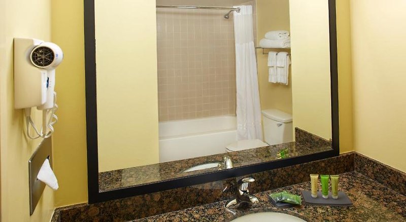 Best Western The Plaza Hotel Honolulu Airport 4