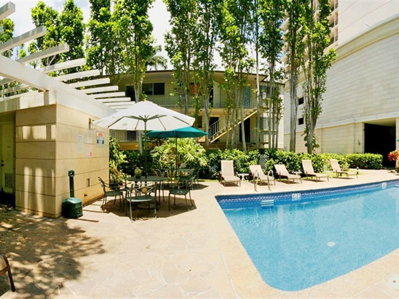 Club Wyndham Royal Garden at Waikiki 5