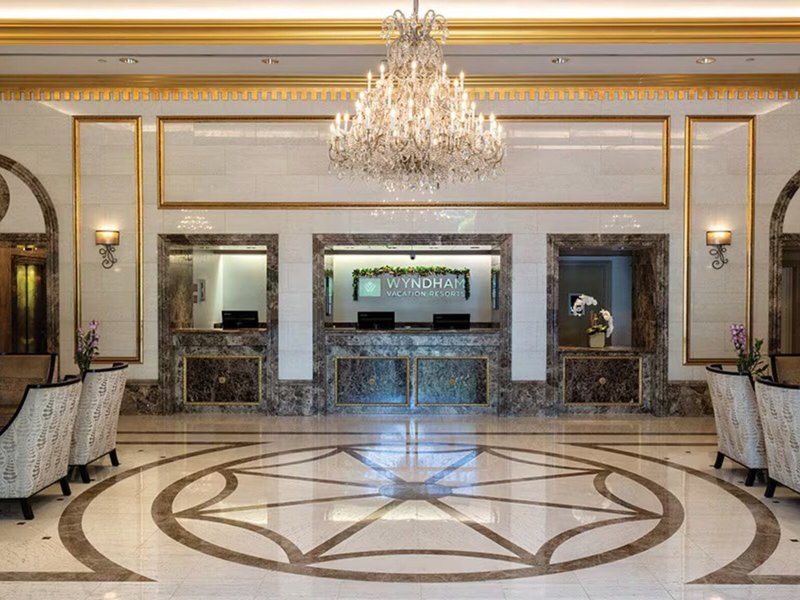 Club Wyndham Royal Garden at Waikiki 9