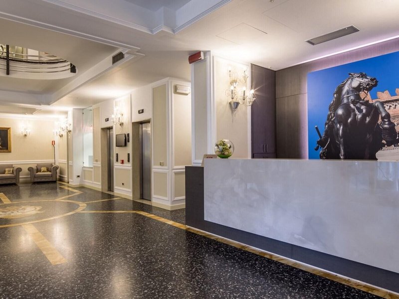 Grande Albergo Roma 5