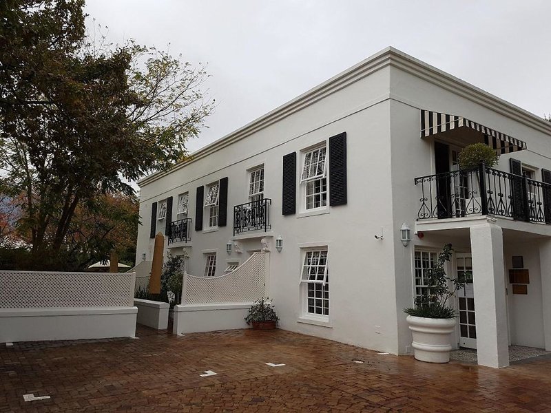 Maison Chablis Guest House 3