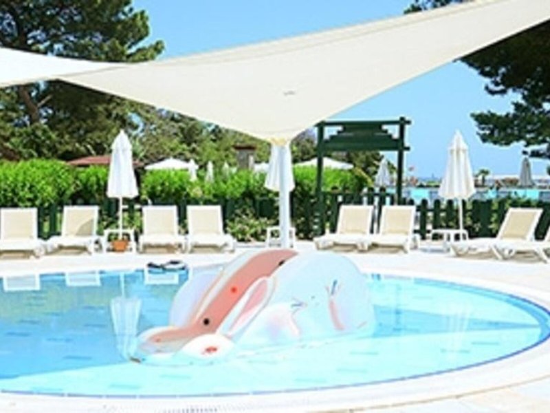 Fun & Sun Miarosa Ghazal Resort 4