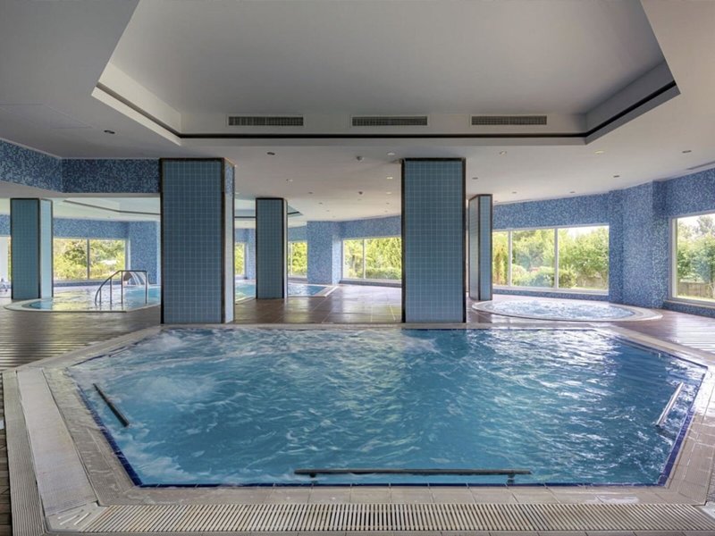 Fun & Sun Miarosa Ghazal Resort 8