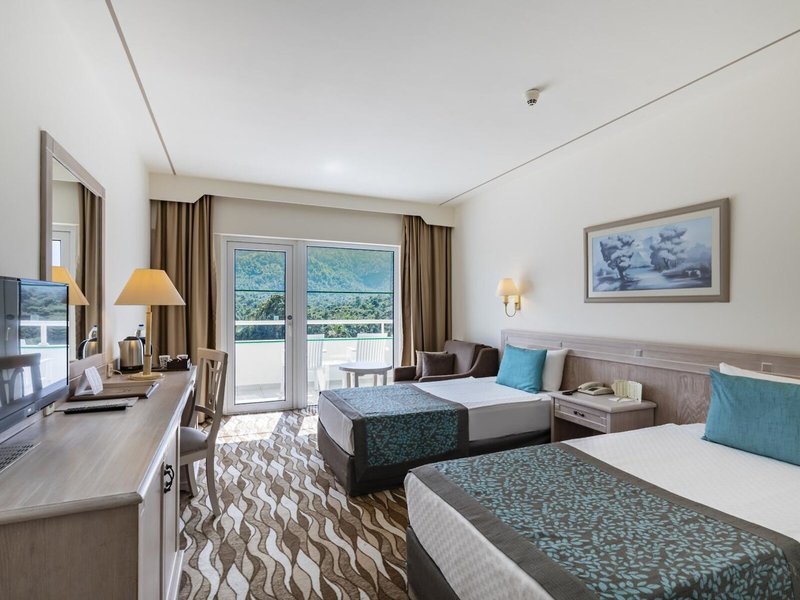 Fun & Sun Miarosa Ghazal Resort 17