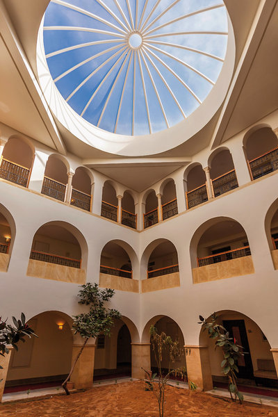 Miramar Le Petit Palais 12