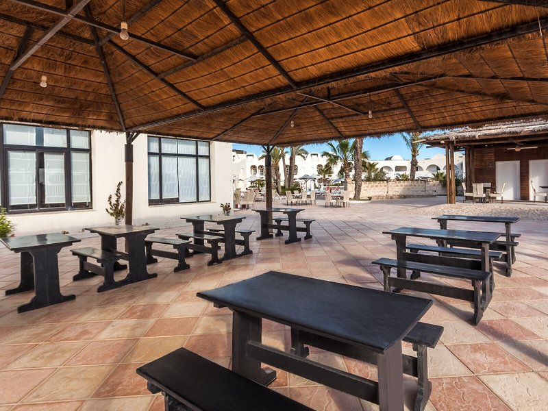 Miramar Le Petit Palais 26