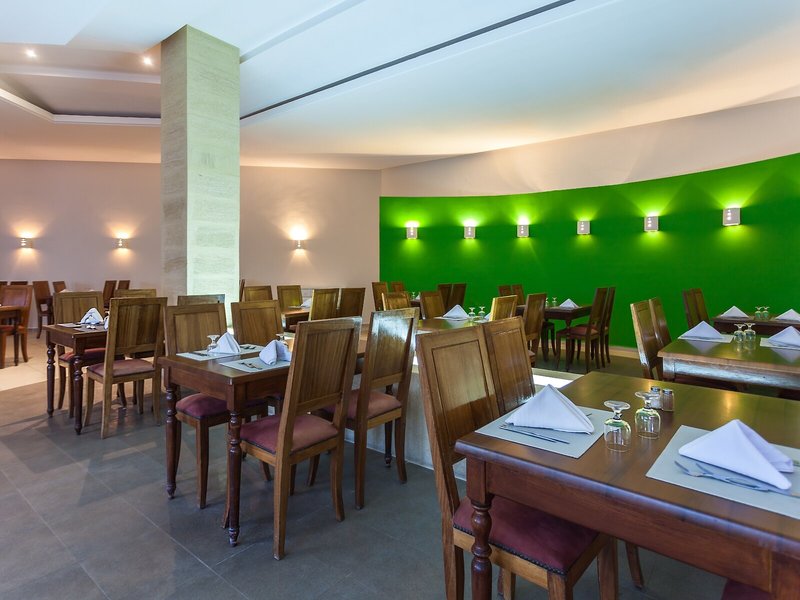 Miramar Le Petit Palais 27