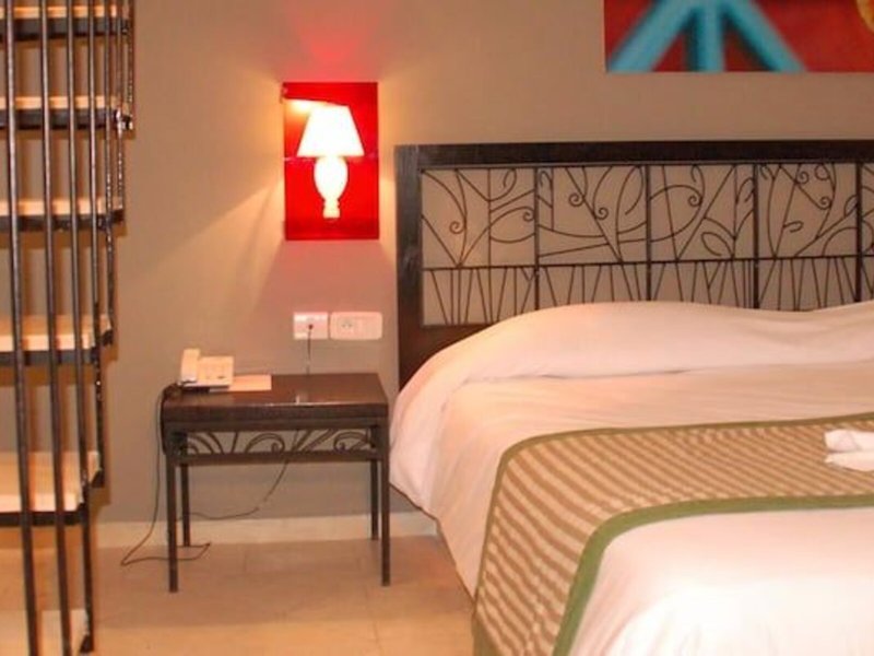 Miramar Le Petit Palais 41