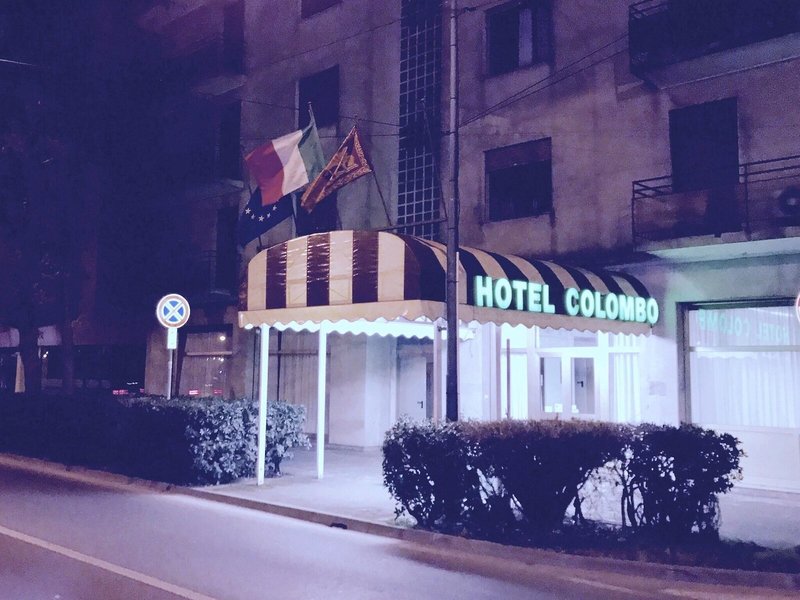 Colombo Hotel & Hostel 1 - Exterior