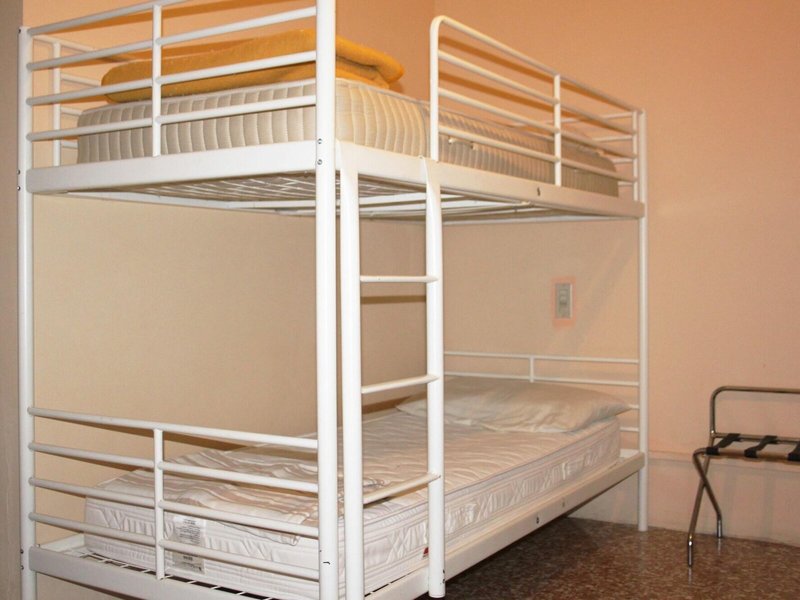 Colombo Hotel & Hostel 27 - Room Example