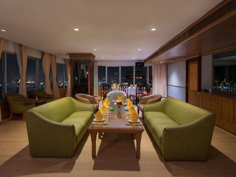 Prince Palace Bangkok 12