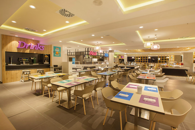 Abora Continental by Lopesan Hotels  10