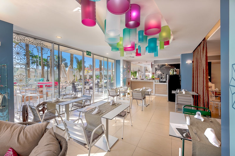 Hotel LIVVO Anamar Suites 12