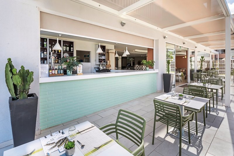 COOEE Anamar Suites  17