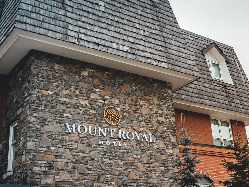Mount Royal 2