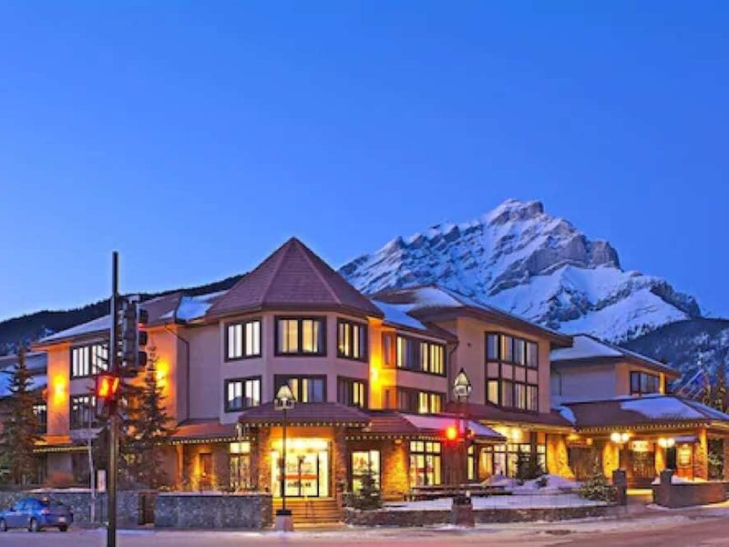 Elk + Avenue Hotel 4
