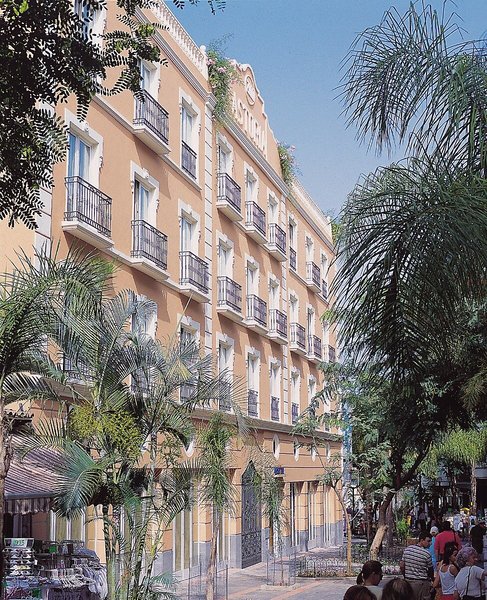 RF Astoria 1