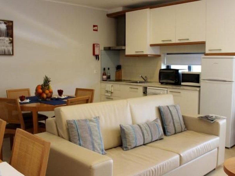 Vicentina Aparthotel 26