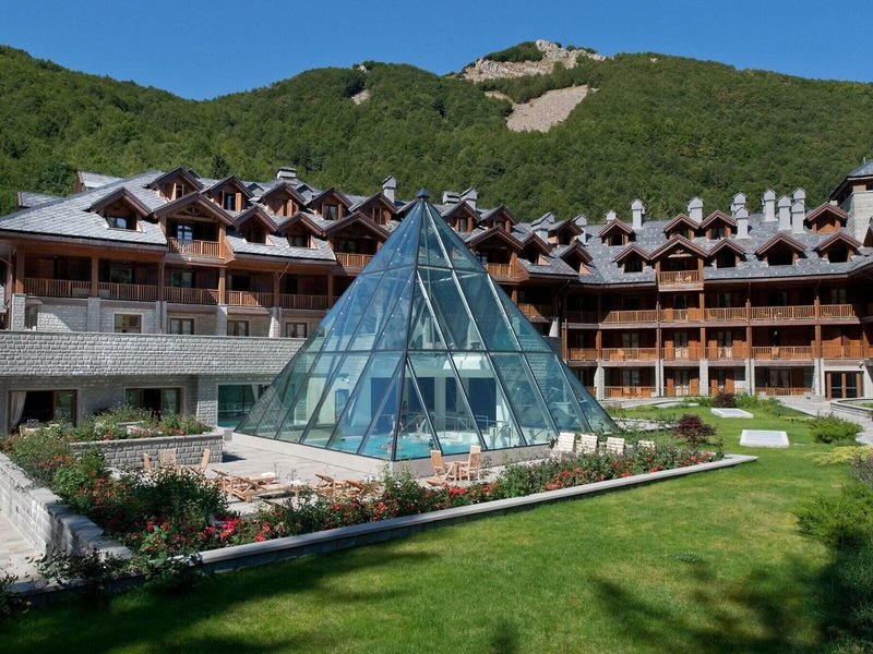 Val di Luce SPA Resort 5